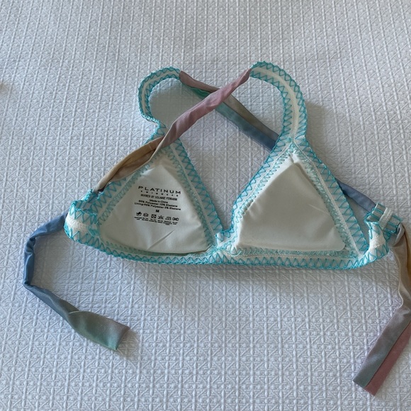 Crochet trim bikini top and bottom! - Picture 6 of 9